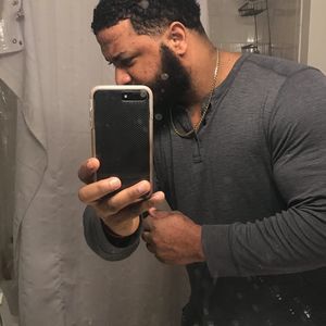 Meet your Posher, Luis gregorio